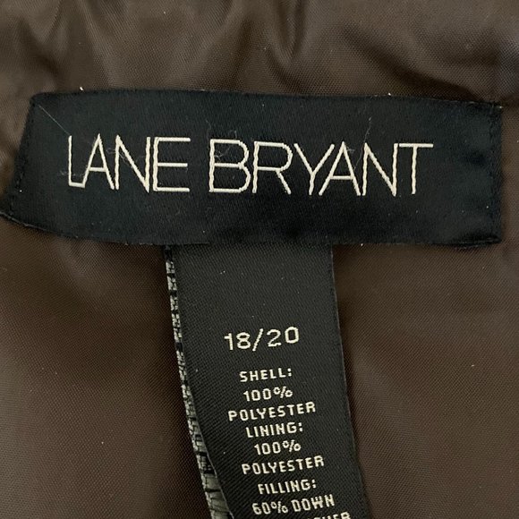 Women's Winter Puffer Vest with Detachable Hood - Picture 4 of 10